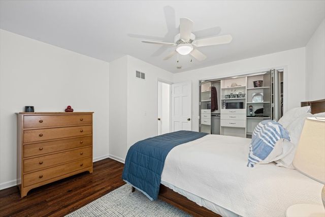 1258 Scott Avenue, Winnetka, IL 60093