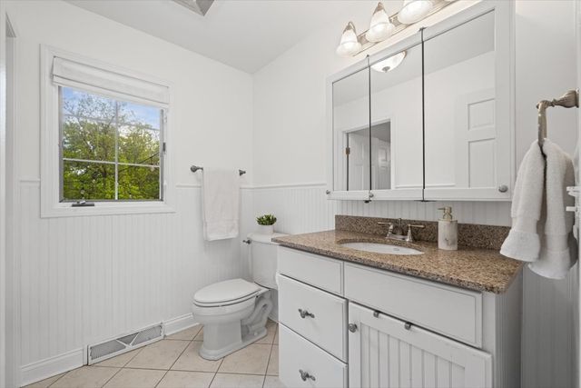 1258 Scott Avenue, Winnetka, IL 60093