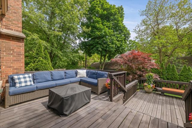 1258 Scott Avenue, Winnetka, IL 60093