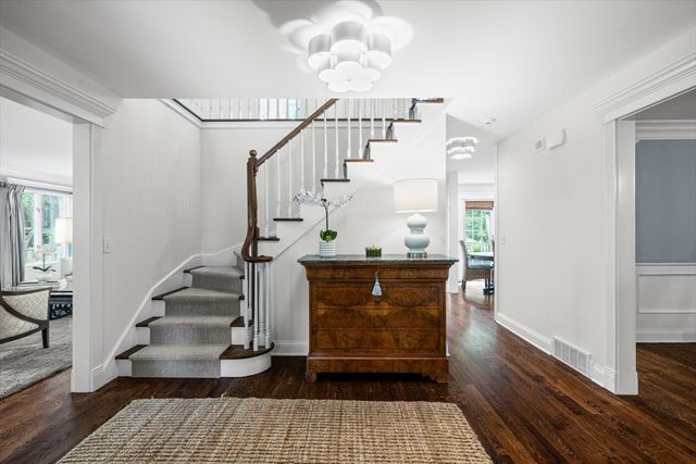 1258 Scott Avenue, Winnetka, IL 60093