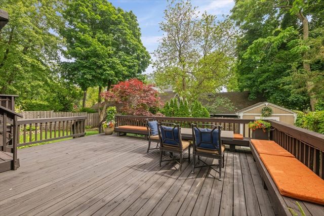 1258 Scott Avenue, Winnetka, IL 60093