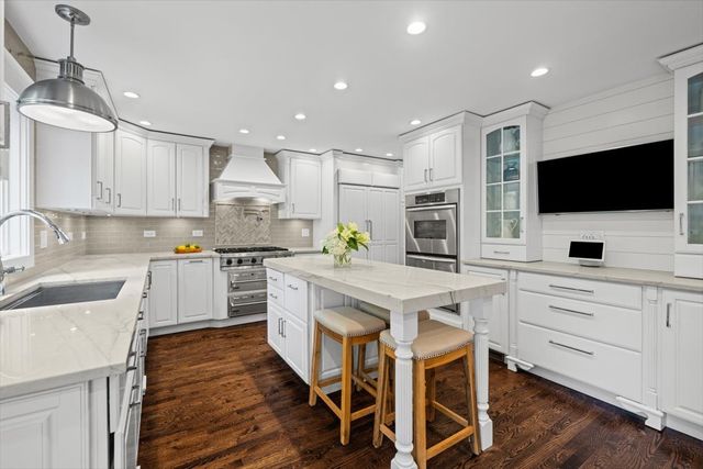 1258 Scott Avenue, Winnetka, IL 60093