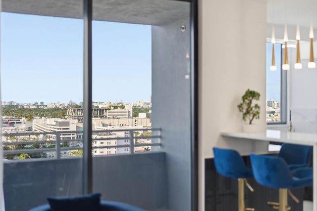 1330 West Avenue 1711, Miami Beach, FL 33139