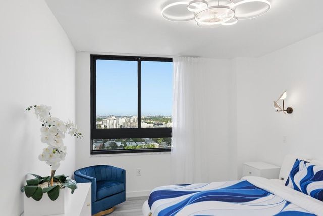 1330 West Avenue 1711, Miami Beach, FL 33139