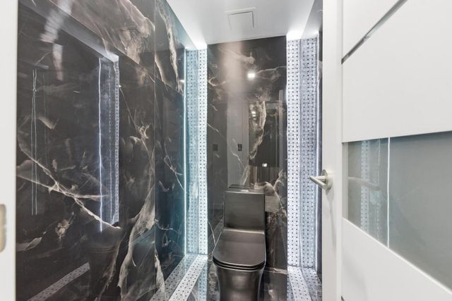 1330 West Avenue 1711, Miami Beach, FL 33139