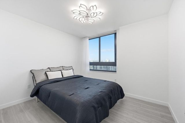 1330 West Avenue 1711, Miami Beach, FL 33139