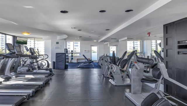 1330 West Avenue 1711, Miami Beach, FL 33139