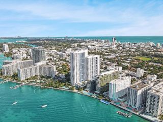 1330 West Avenue 1711, Miami Beach, FL 33139