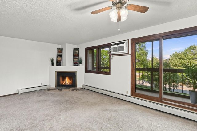4350 Trenton Lane N 116, Plymouth, MN 55442