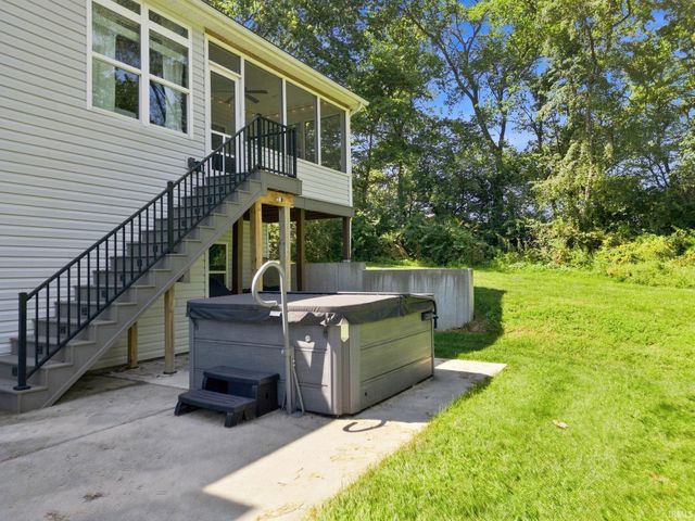 4129 Chase Lane, Romney, IN 47981