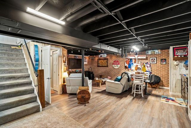 6108 51st AVENUE, Kenosha, WI 53142