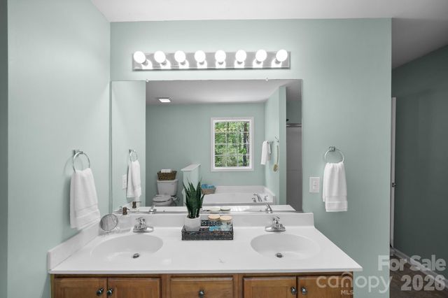 441 Carriage Lane, Linwood, NC 27299