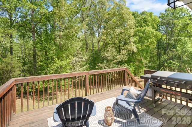 441 Carriage Lane, Linwood, NC 27299