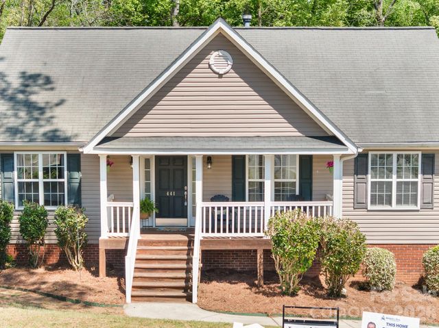 441 Carriage Lane, Linwood, NC 27299