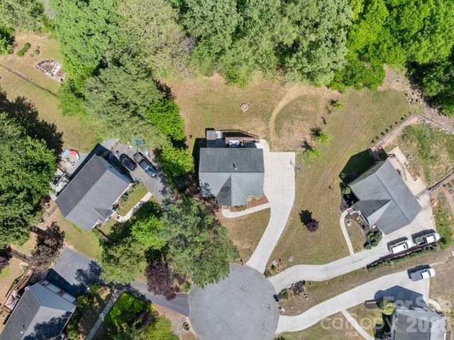 441 Carriage Lane, Linwood, NC 27299