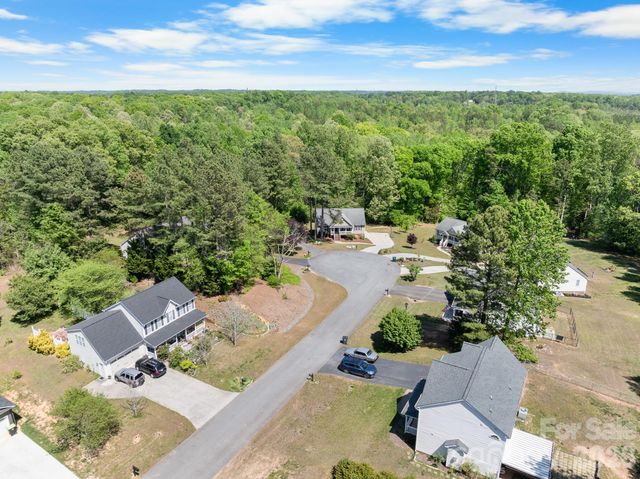 441 Carriage Lane, Linwood, NC 27299
