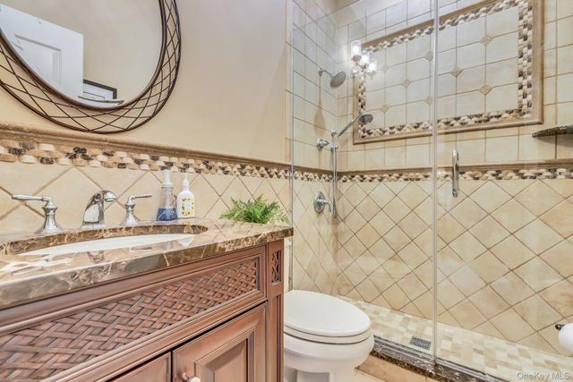 4 Shoal Drive, West Islip, NY 11795