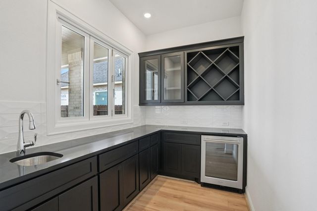 5219 Timpson Drive, Manvel, TX 77578