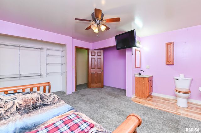 118 S LOCUST Street, Williamsfield, IL 61489