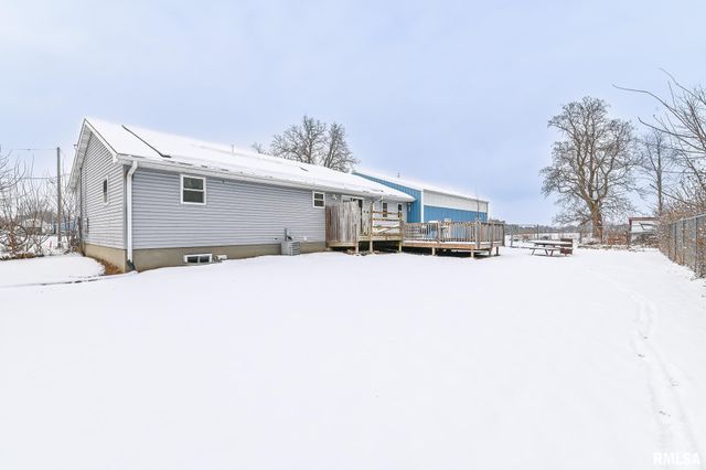 118 S LOCUST Street, Williamsfield, IL 61489