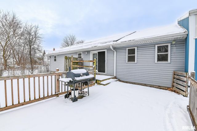 118 S LOCUST Street, Williamsfield, IL 61489