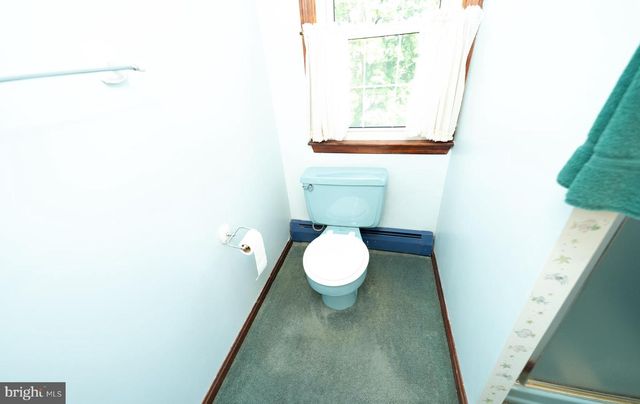 100 ALBRIGHT DR, Hanover, PA 17331