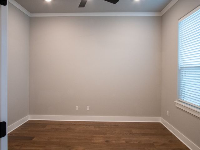 2128 S Magnificent Loop, Fayetteville, AR 72701