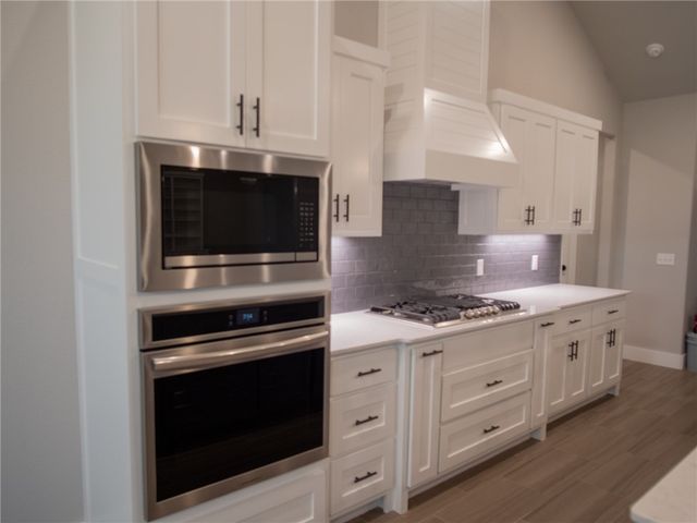 2128 S Magnificent Loop, Fayetteville, AR 72701