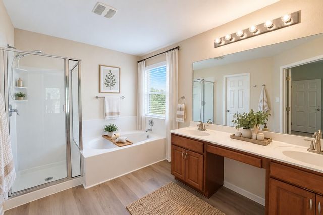 368 AMBER ASH DR, Kyle, TX 78640