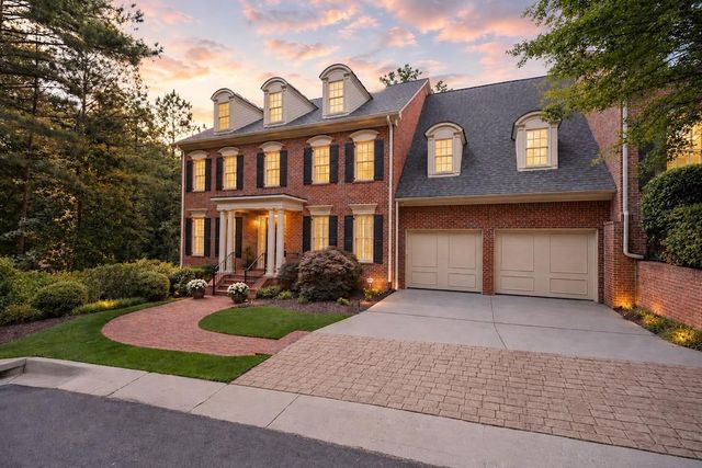 250 Enclave, Atlanta, GA 30342
