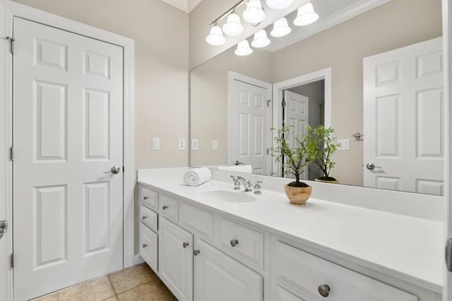 250 Enclave, Atlanta, GA 30342
