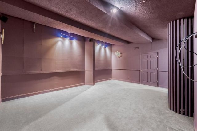 250 Enclave, Atlanta, GA 30342