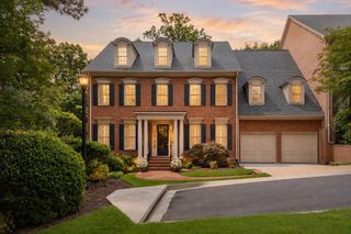 250 Enclave, Atlanta, GA 30342