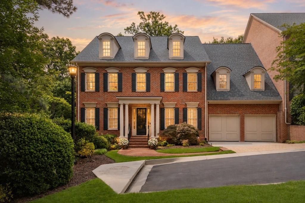 250 Enclave, Atlanta, GA 30342