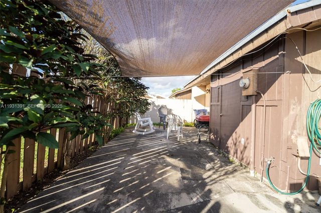 11310 SW 122nd Pl 11310, Miami, FL 33186