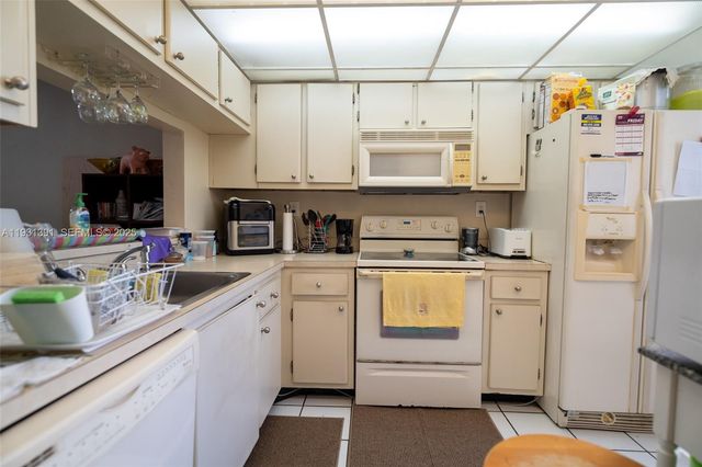 11310 SW 122nd Pl 11310, Miami, FL 33186