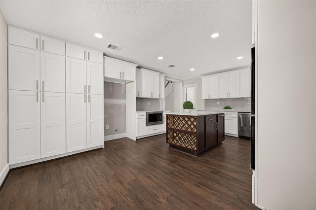 1018 Sherfield Ridge Drive, Katy, TX 77450