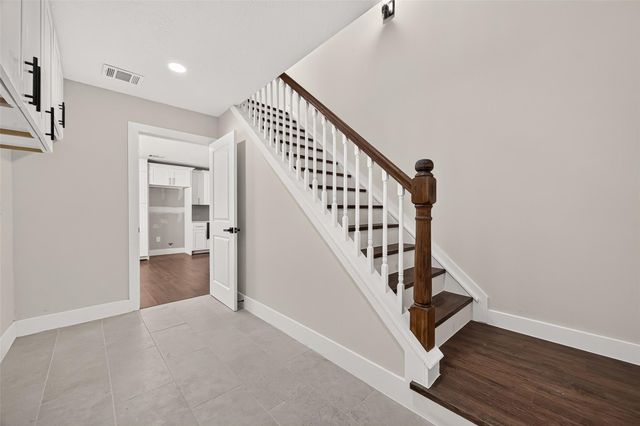 1018 Sherfield Ridge Drive, Katy, TX 77450