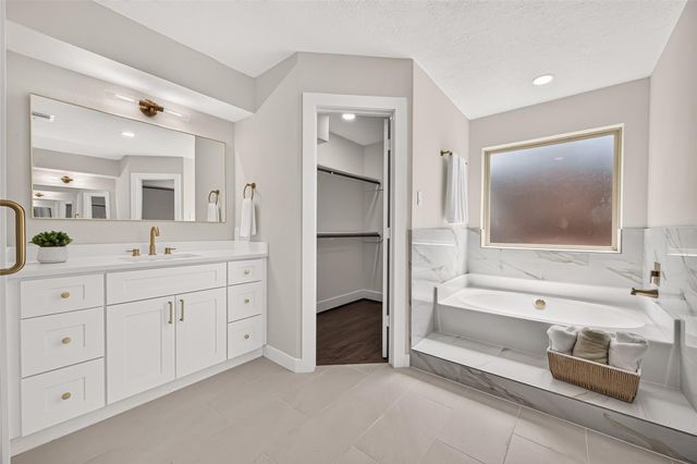 1018 Sherfield Ridge Drive, Katy, TX 77450