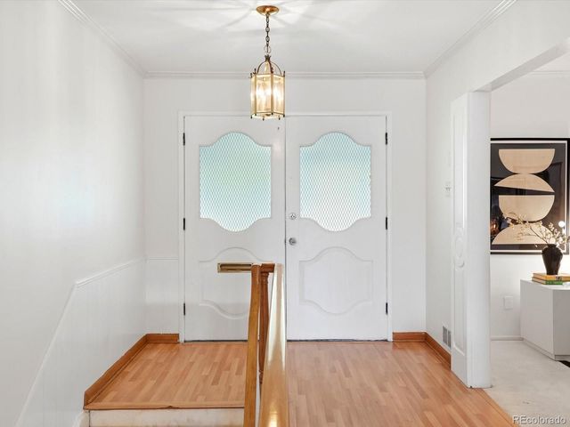 2630 S Wolff Way, Denver, CO 80219