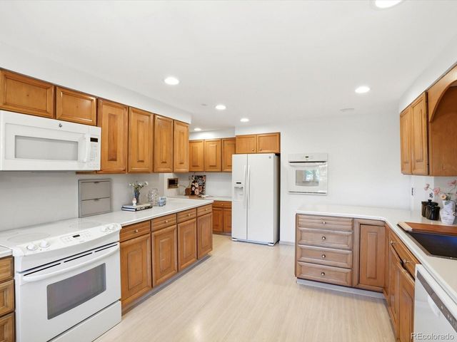 2630 S Wolff Way, Denver, CO 80219
