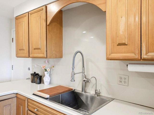 2630 S Wolff Way, Denver, CO 80219