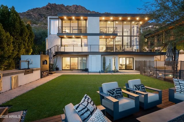 5419 E VALLE VISTA Road, Phoenix, AZ 85018