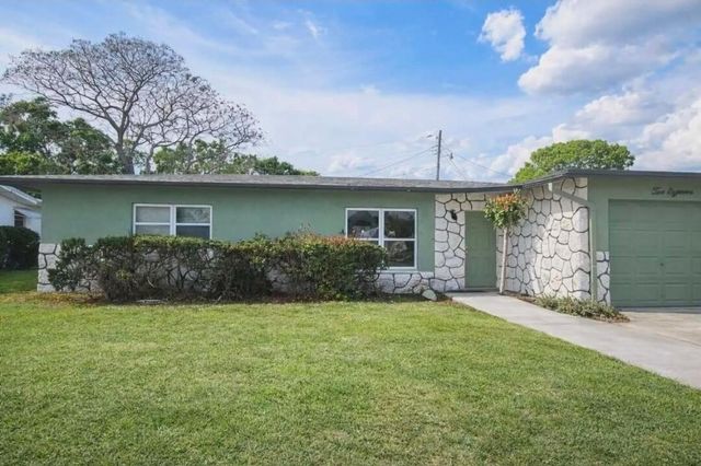 218 Olive Avenue, Port St. Lucie, FL 34952