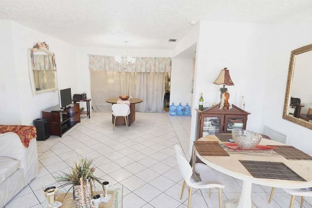218 Olive Avenue, Port St. Lucie, FL 34952