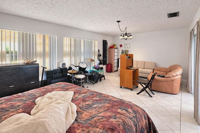 218 Olive Avenue, Port St. Lucie, FL 34952