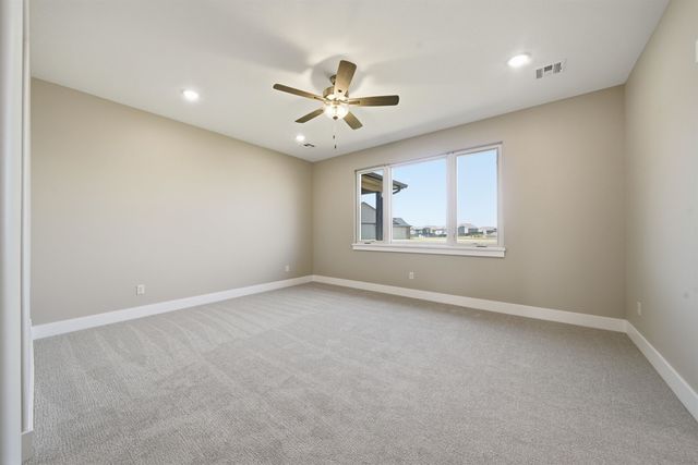 1602 S Dove Place, Goddard, KS 67052