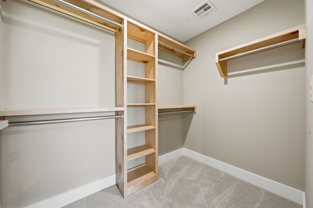 1602 S Dove Place, Goddard, KS 67052