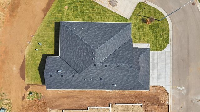 1602 S Dove Place, Goddard, KS 67052