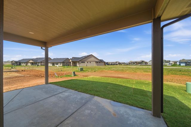1602 S Dove Place, Goddard, KS 67052